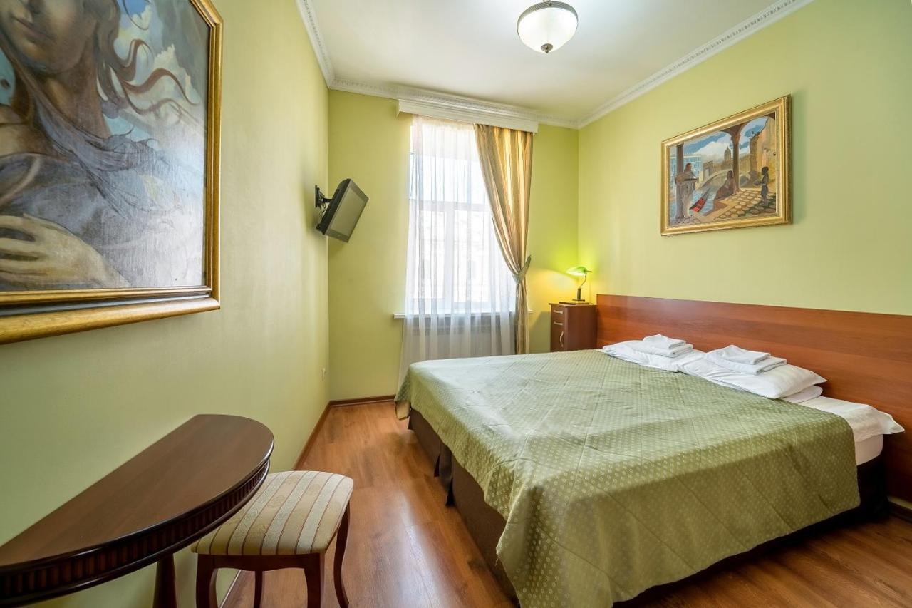 Piterskaya Club Hotel Szentpétervár Kültér fotó